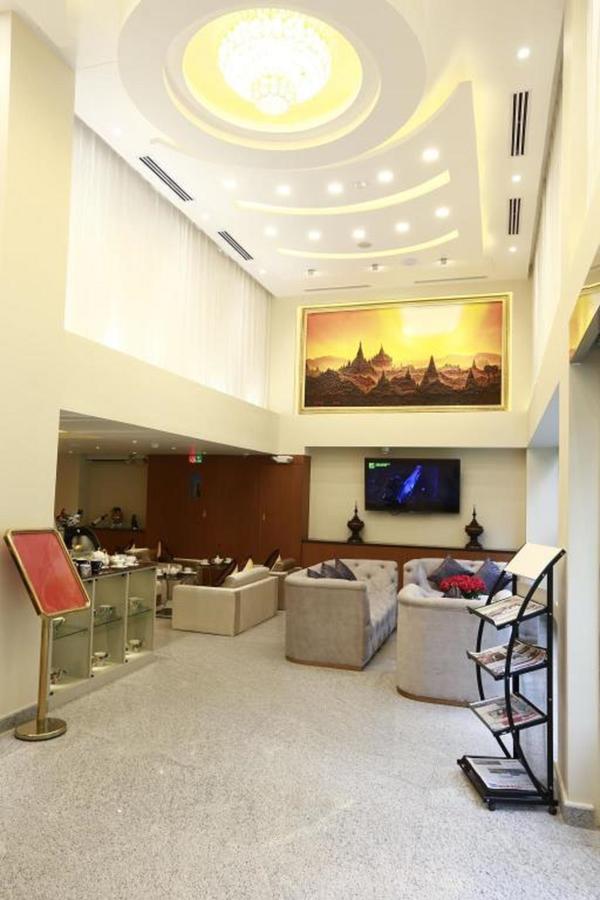 Rose Palace Hotel Rangum Exterior foto